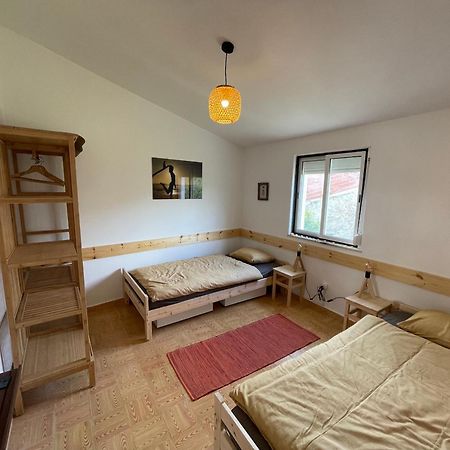 Little Hikers Hostel Raposeira  Dış mekan fotoğraf